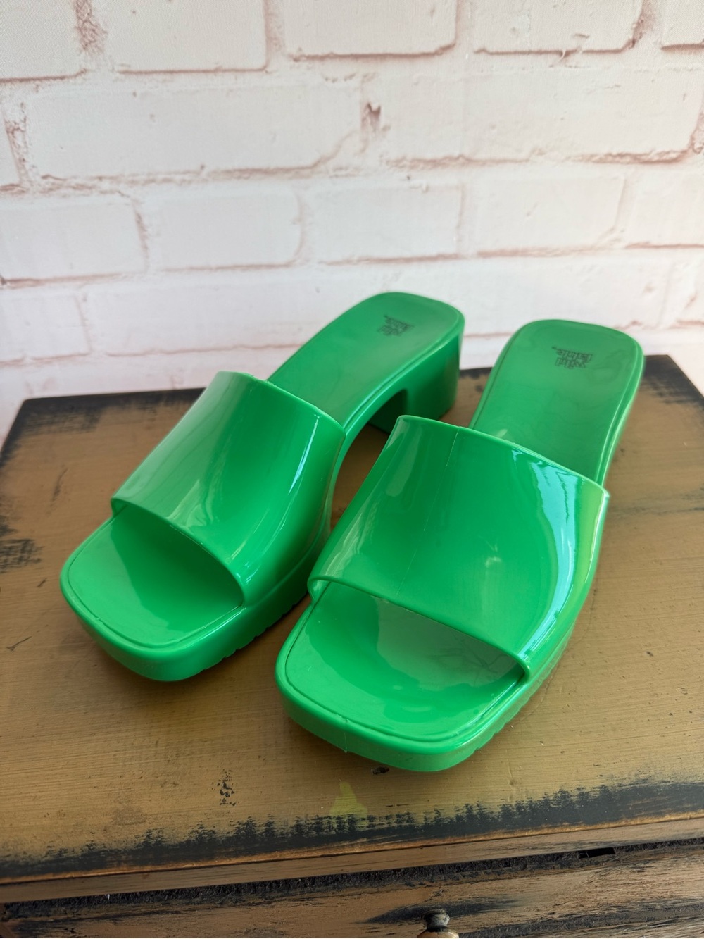 wild fable Glossy Green Platform Slide Mules